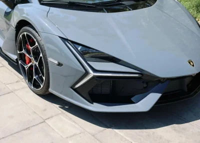 Rent Lamborghini Revuelto in Dubai