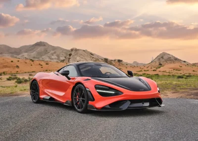 Rent McLaren 765LT in Dubai