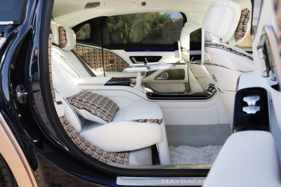 Rent Mercedes Maybach S680 Haute Voiture in Dubai