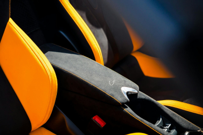 Rent McLaren 750S Spider In Dubai
