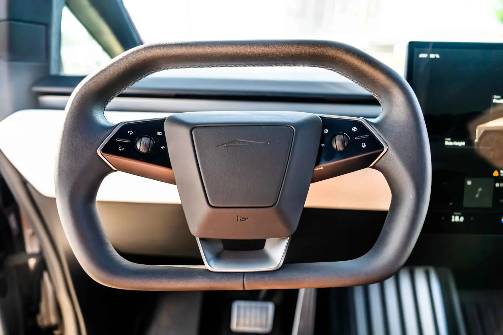 Rent Tesla Cybertruck In Dubai