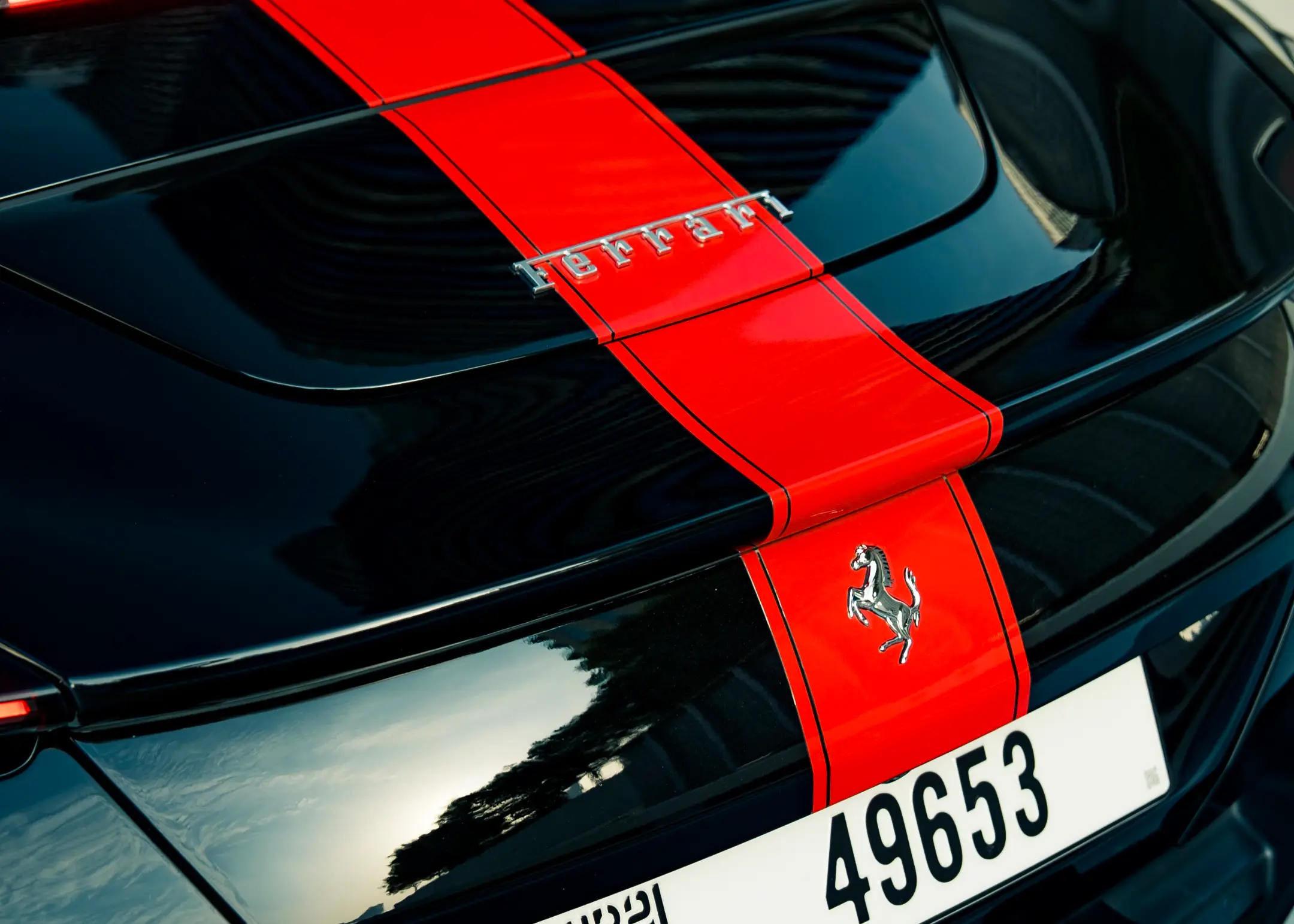 Rent Ferrari Roma Spider in Dubai