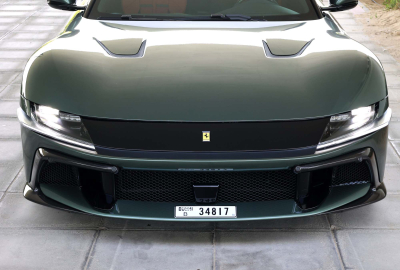 Rent Ferrari 12Cilindri in Dubai
