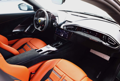 Rent Ferrari 12Cilindri in Dubai