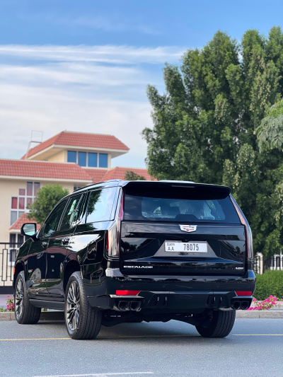 Cadillac Escalade V Rental Dubai