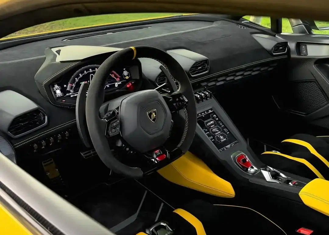 Lamborghini Huracan STO Rental Dubai