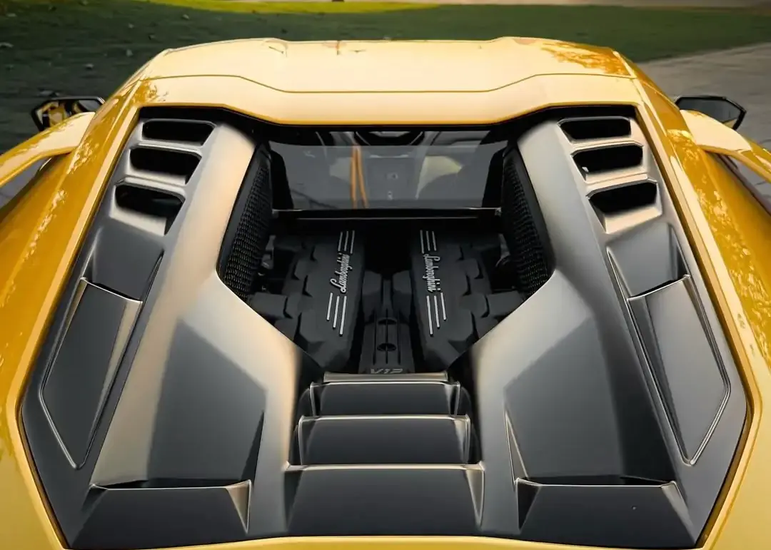 Lamborghini Revuelto Rental Dubai