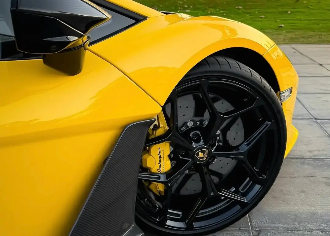 Lamborghini Revuelto Rental Dubai