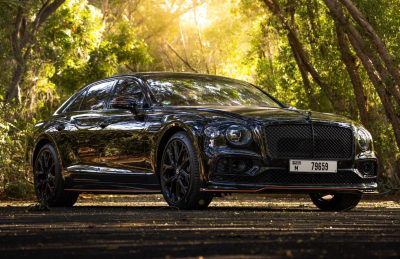 Bentley Flying Spur - Black