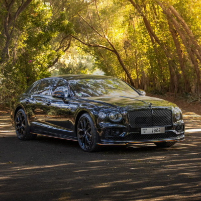 Rent Bentley Flying Spur Black Edition in Dubai