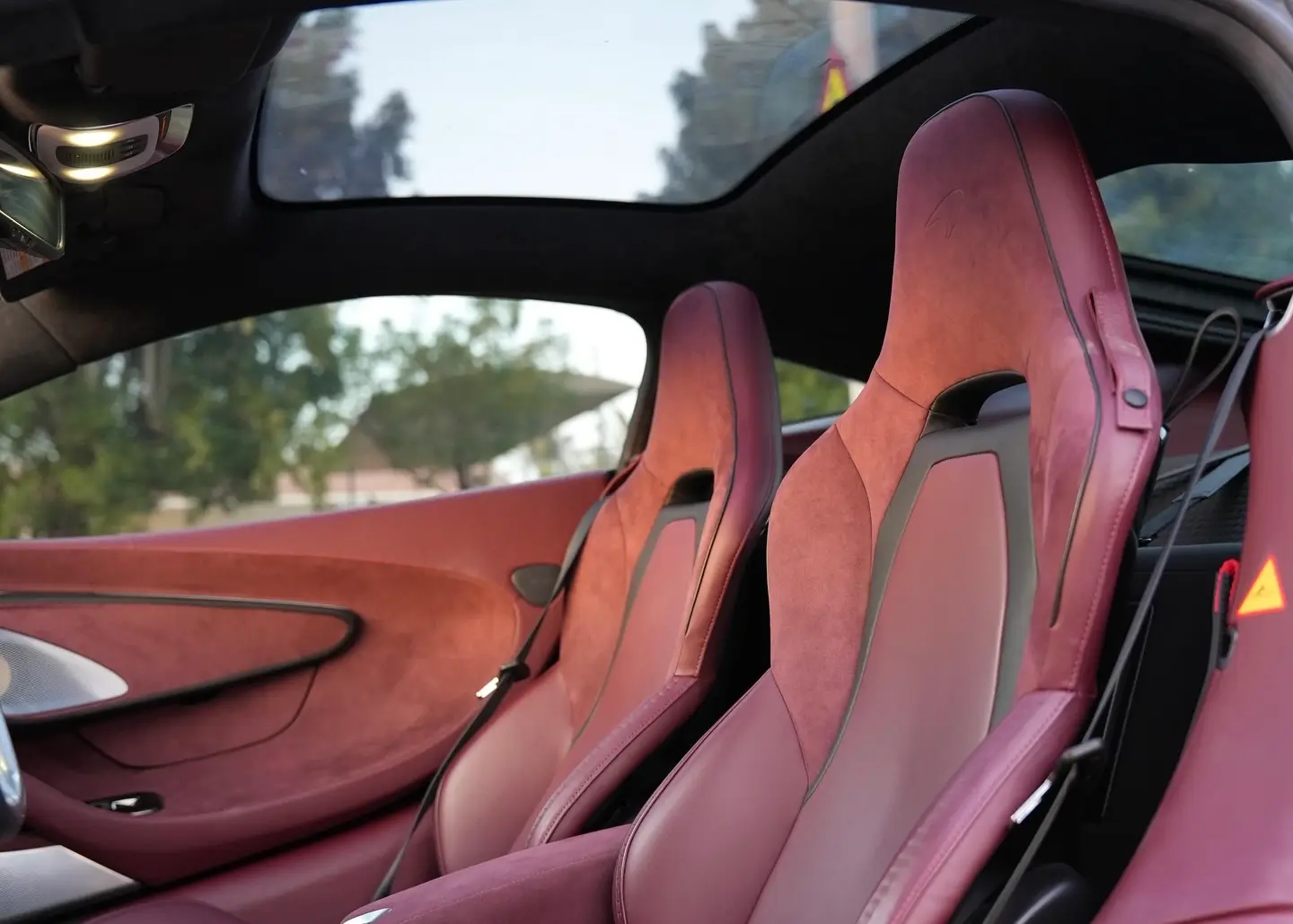 Rent McLaren GT in Dubai