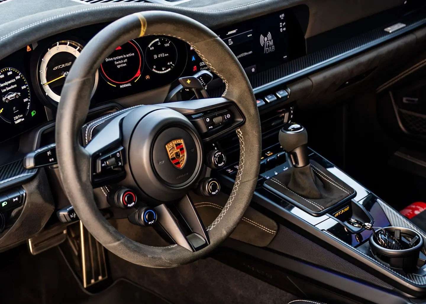 Rent Porsche GT3 RS in Dubai