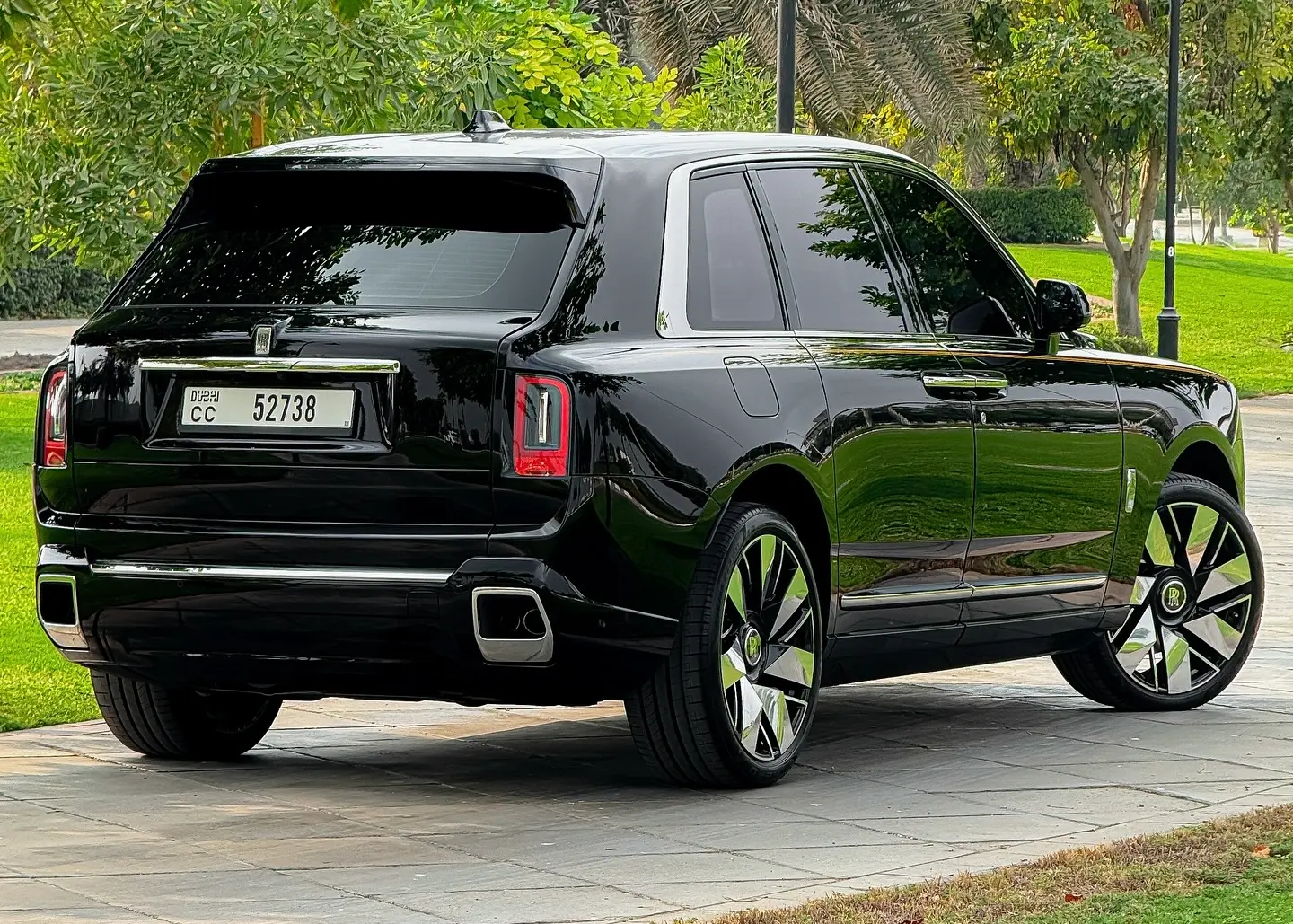 Rolls Royce Cullinan Rental Dubai