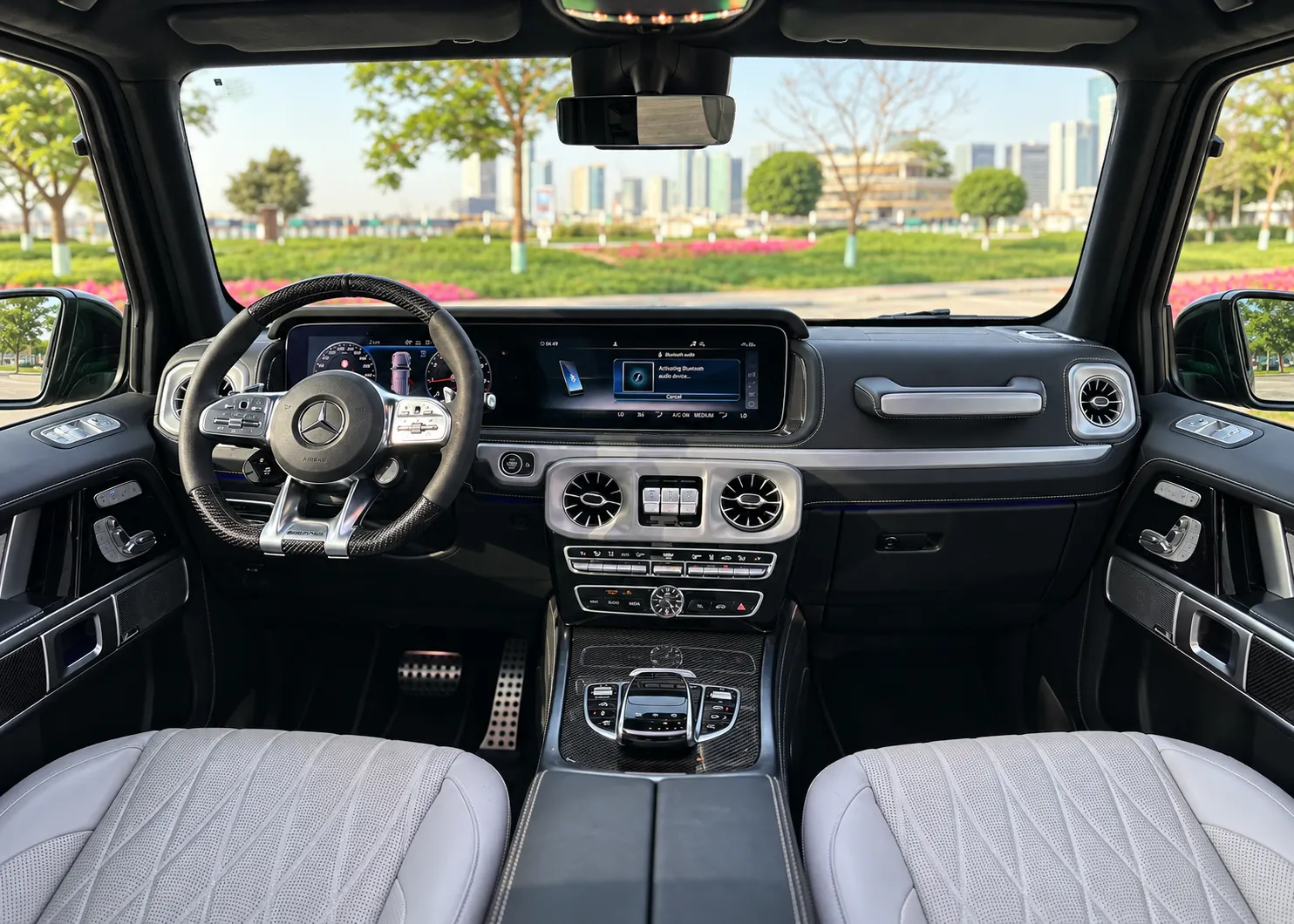 Rent Mercedes G63 AMG Green in Dubai