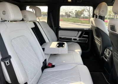 Rent Mercedes G63 AMG Green in Dubai