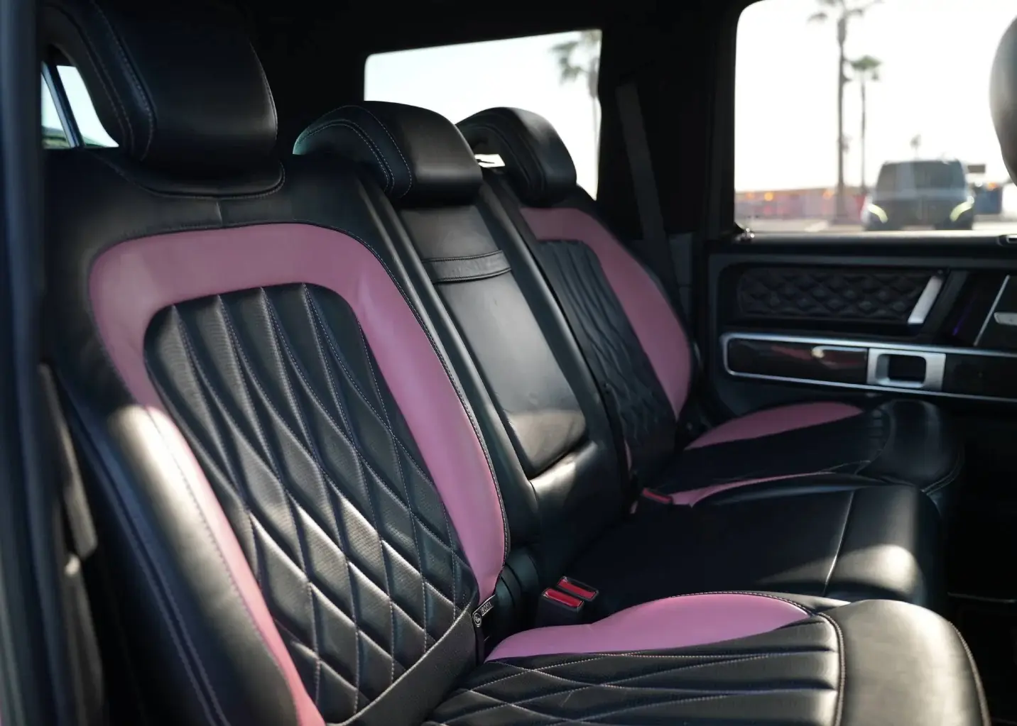 Rent Mercedes G63 AMG Pink in Dubai