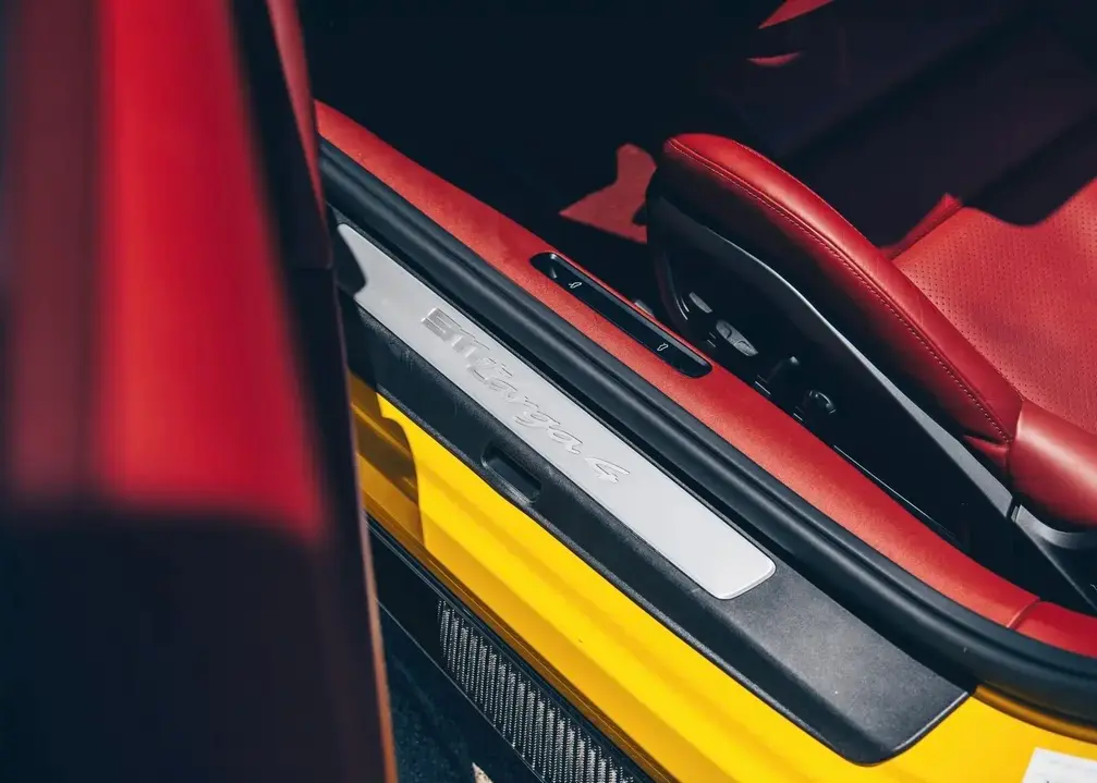 Rent Porsche 911 Targa Topcar Stinger GTR in Dubai