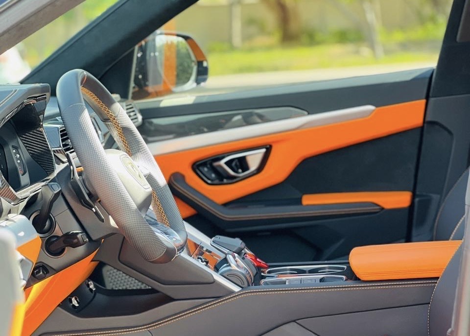 Rent Lamborghini Urus Orange in Dubai
