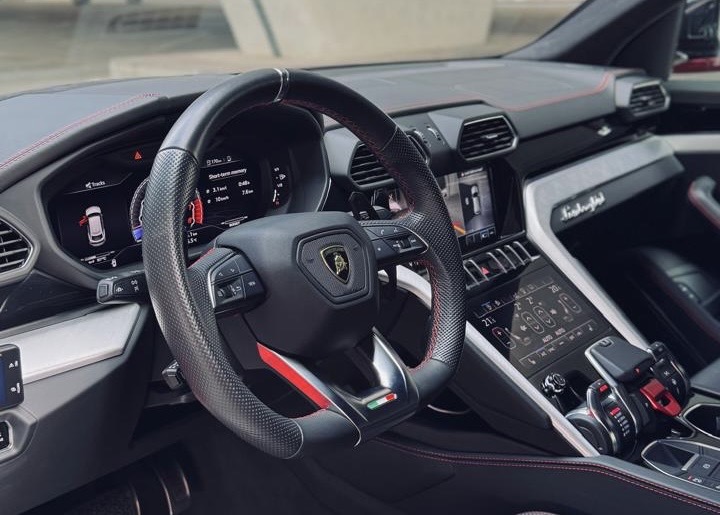 Rent Lamborghini Urus Red in Dubai