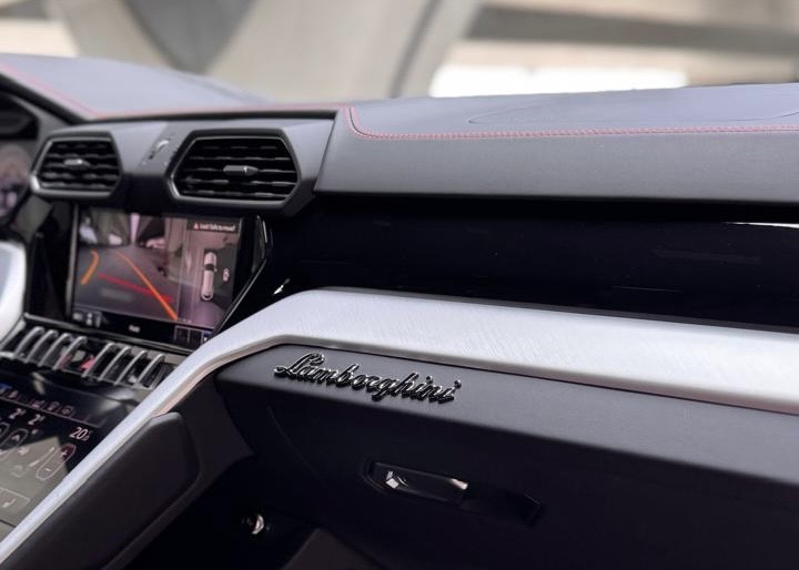 Rent Lamborghini Urus Red in Dubai