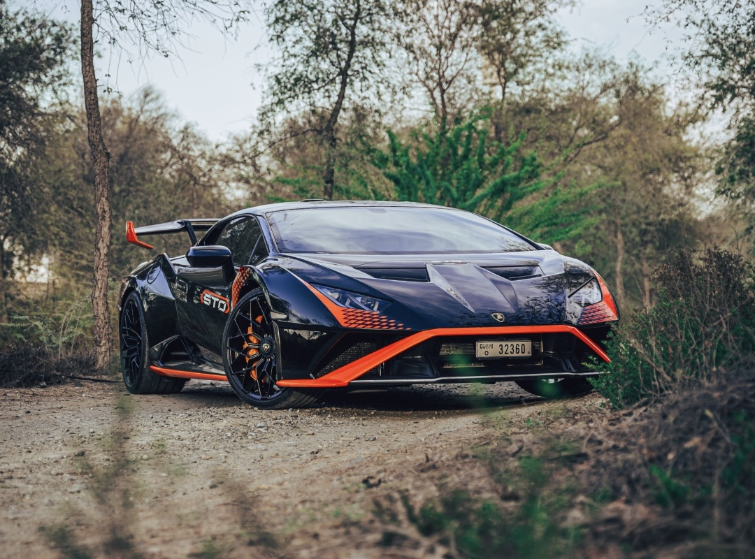 Lamborghini Huracan STO for Rent in Dubai