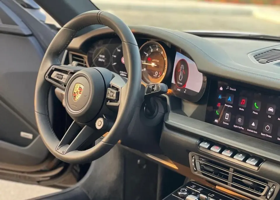 Porsche 911 Carrera 4 GTS Rental Dubai