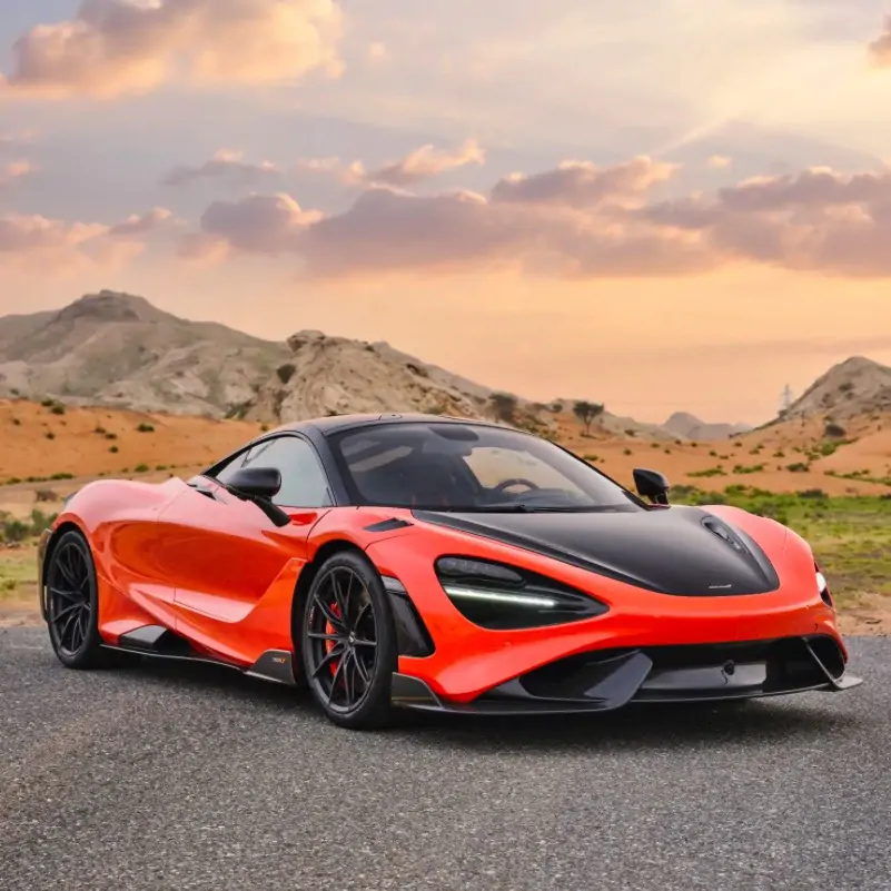 McLaren 765LT rental in Dubai