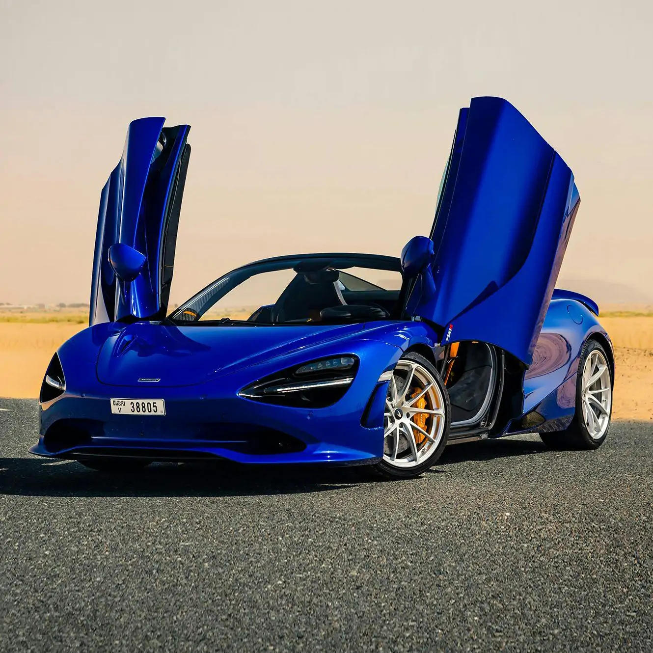 McLaren 750S Spider rental in Dubai